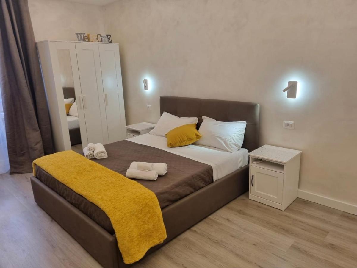 Apartment Close To The Coloseum, 2 Minutes Walk From Metro A Exterior photo