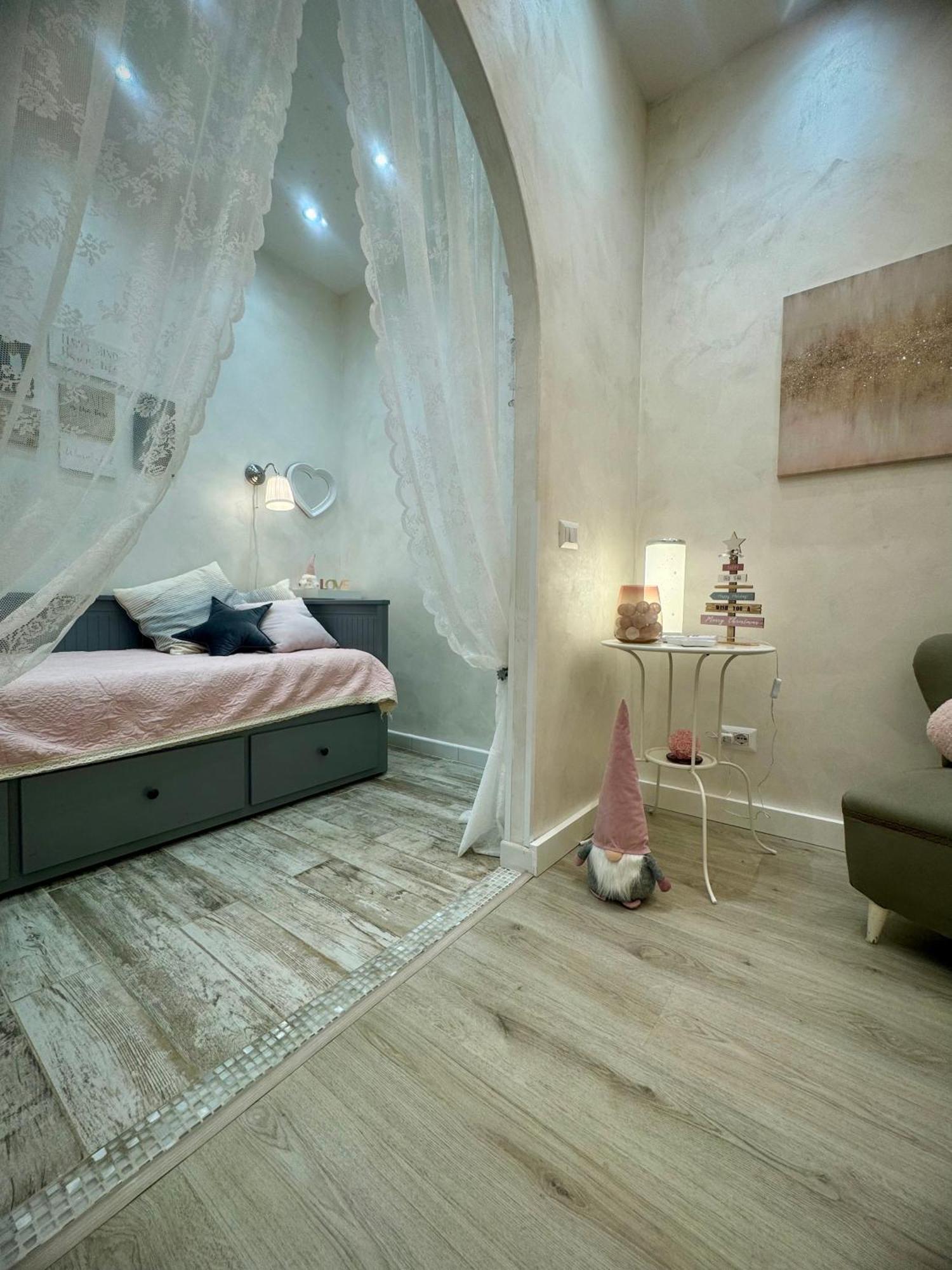 Apartment Close To The Coloseum, 2 Minutes Walk From Metro A Exterior photo