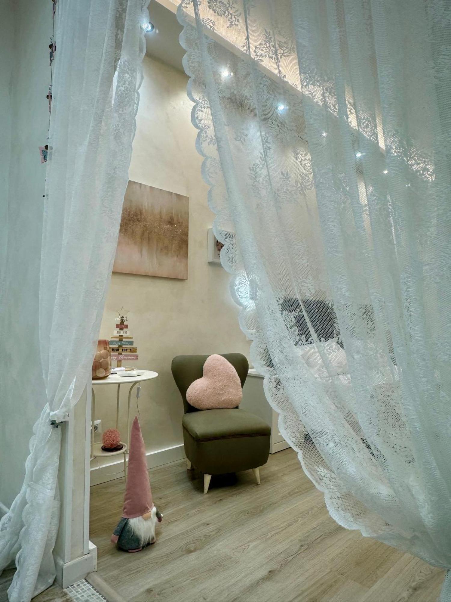 Apartment Close To The Coloseum, 2 Minutes Walk From Metro A Exterior photo